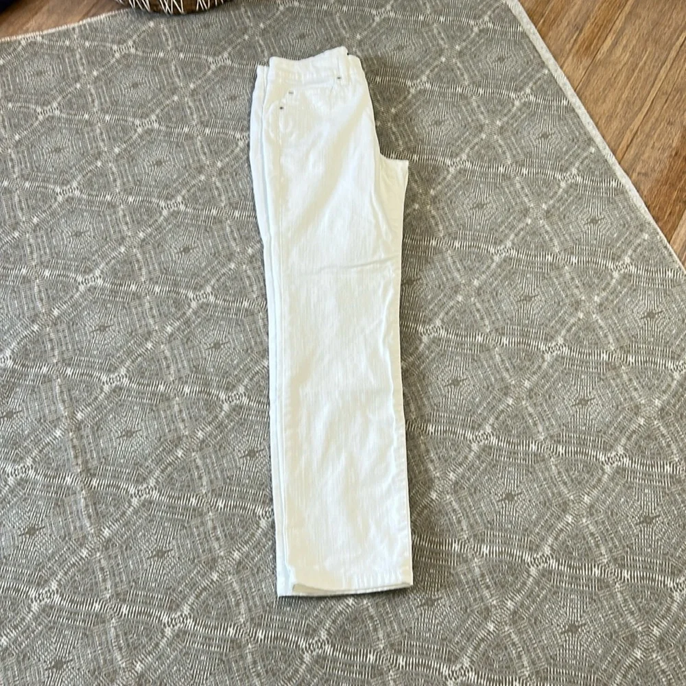 Bandolino Mandie White Jeans - Picture 5 of 10